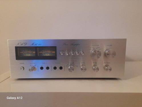 NAD - MODEL 60 Solid state versterker, Audio, Tv en Foto, Radio's