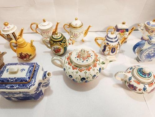 Decoratief ornament (14) - Verenigd Koninkrijk - Miniatuur, Antiek en Kunst, Curiosa en Brocante