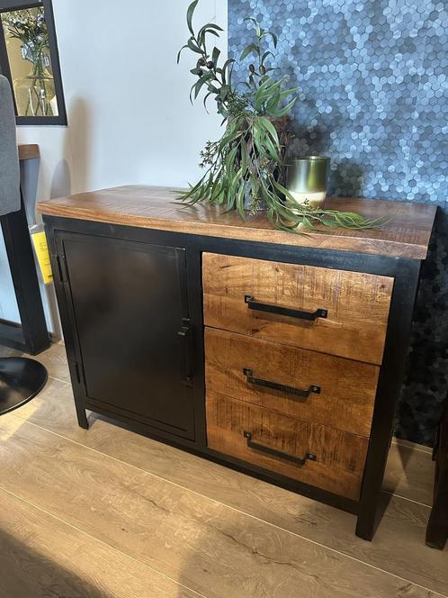 Opbergkast Indusy **SHOWROOMMODEL**, Huis en Inrichting, Kasten | Overige, Nieuw