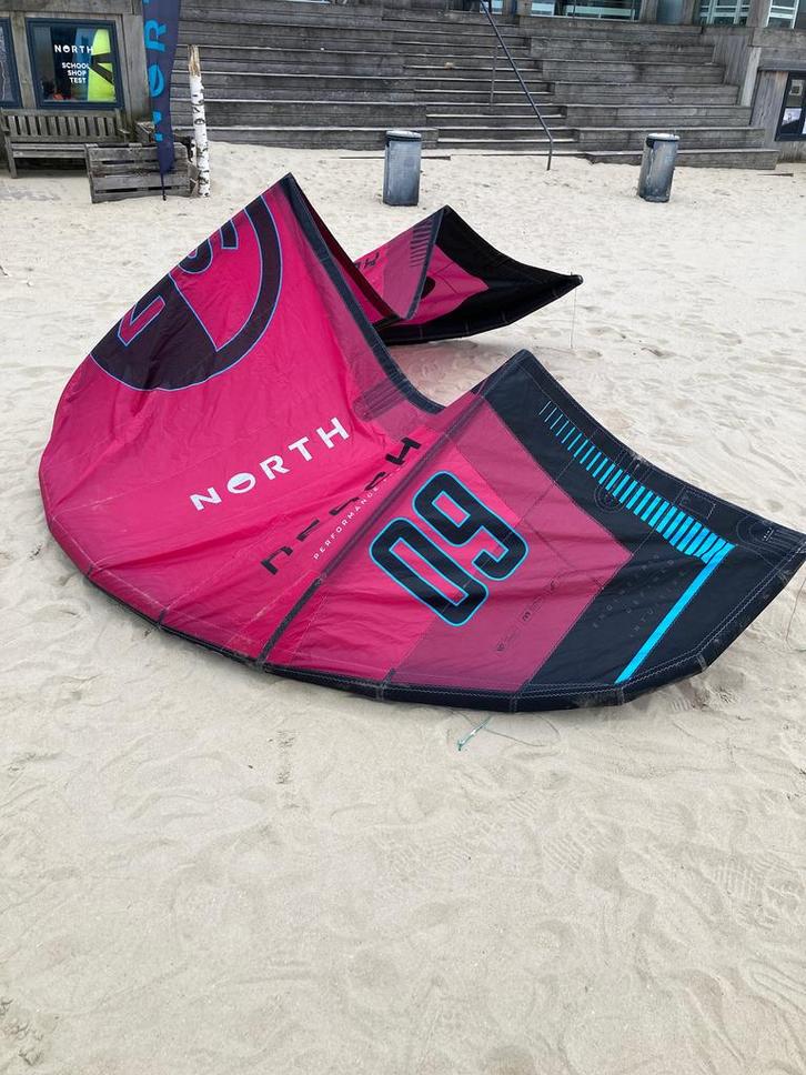 2025 North Reach Kite 9m, Watersport en Boten, Kitesurfen, Kite, Gebruikt, 9 m², Ophalen of Verzenden