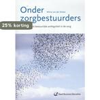 Onder zorgbestuurders 9789035247055 Wilma van der Scheer, Verzenden, Zo goed als nieuw, Wilma van der Scheer