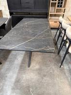 Wellington eettafel, kleur marble bromo, Nieuw, Overige materialen