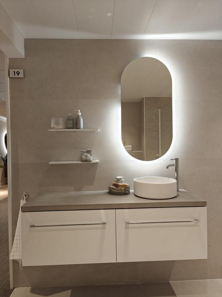 Badmeubel 140cm mat wit met waskom en betonnen blad - 0035, Huis en Inrichting, Badkamer | Badkamermeubels, Wastafelkast, Nieuw