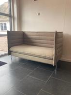 Design 2.0, Vitra design tegen scherpe prijzen, Huis en Inrichting, Fauteuils, Zo goed als nieuw, Leer