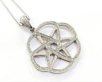 Estrò - Ketting met hanger - 18 karaat Witgoud - 1.84ct. tw., Sieraden, Tassen en Uiterlijk, Antieke sieraden