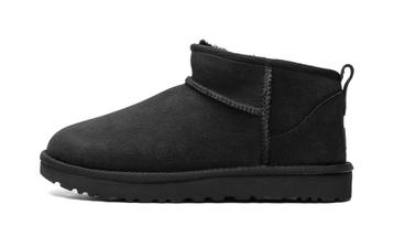 UGG Classic Ultra Mini Boot Black beschikbaar voor biedingen