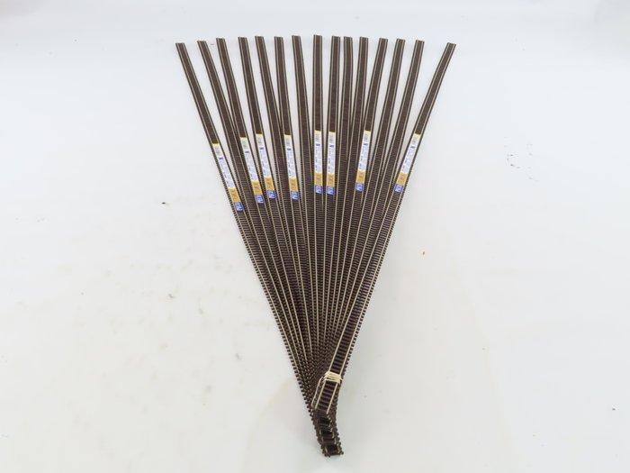 Peco N - SL-300F - Modeltreinsporen (16) - 16x Houtenbiels, Hobby en Vrije tijd, Modeltreinen | N-Spoor