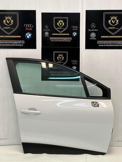 Renault Clio portier 4-deur rechts voor deur bj.2015 wit, Auto-onderdelen, Carrosserie en Plaatwerk, Gebruikt, Renault, Voor, Rechts