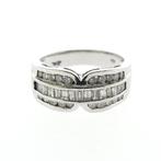 Witgouden ring met een cluster van diamanten; 0,70 ct., Sieraden, Tassen en Uiterlijk, Ringen, Gebruikt, Overige kleuren, Ophalen of Verzenden