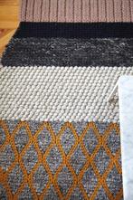 GAN RUGS - Patricia Urquiola - Vloerkleed - 325 cm - 195 cm