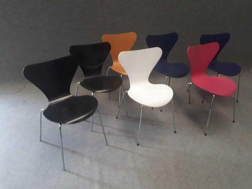 Fritz Hansen - Arne Jacobsen - Stoel (7) - Vlinderstoel -, Antiek en Kunst, Antiek | Meubels | Stoelen en Banken