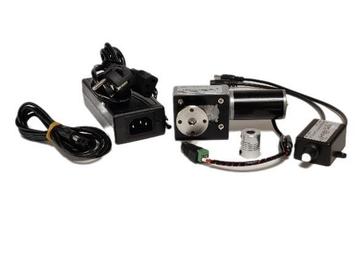 Elektromotor set 15W regelbaar 0 - 110 omw/min beschikbaar voor biedingen