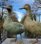 Beeldje - A pair of lifelike ducks - Brons