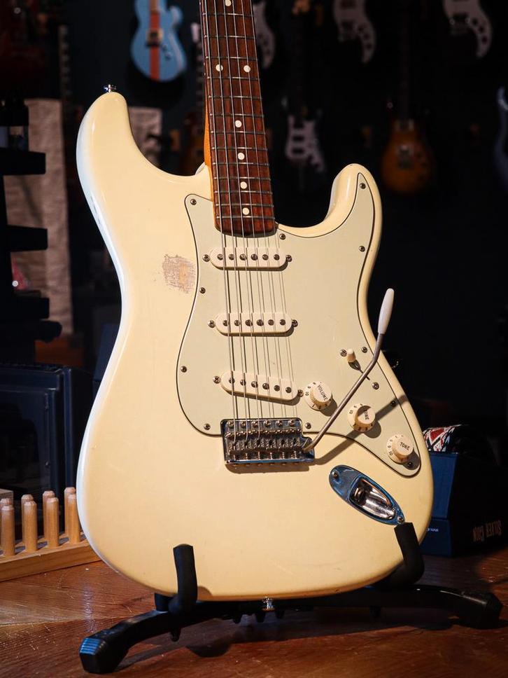 Fender American Vintage 62 Stratocaster Reissue Pre-Owned, Muziek en Instrumenten, Snaarinstrumenten | Gitaren | Elektrisch, Solid body