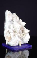 Okeniet in prehniet - Apophylliet mineraal Exemplaar -