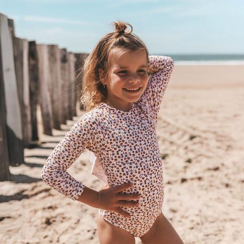 Flower bud UV50 swimsuit  Salted Stories Maat 98 98, Kinderen en Baby's, Babykleding | Maat 50, Meisje, Nieuw, Ophalen of Verzenden