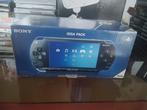 Sony - Playstation Portable (PSP) - PSP GIGA PACK model 1004, Spelcomputers en Games, Nieuw