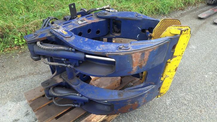 Komatsu RSD253 rollenklem balenklem draaibare klem, Zakelijke goederen, Machines en Bouw | Transport, Ophalen of Verzenden
