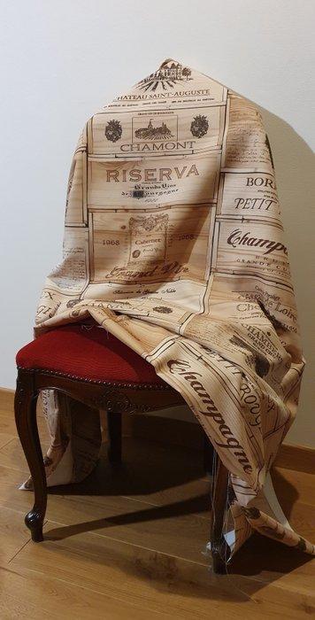 Exclusief Champagne-stoffen met houten koffers - Textiel -, Antiek en Kunst, Antiek | Kleden en Textiel
