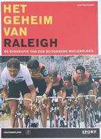 Het Geheim van Raleigh 9789080967632 Joop Holthausen, Boeken, Sportboeken, Gelezen, Joop Holthausen, N.v.t., Verzenden