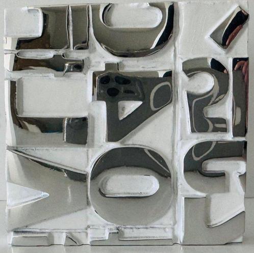 Karl Lagasse (1981) - GOD BLESS WHITE - Vendu sans prix de, Antiek en Kunst, Kunst | Designobjecten