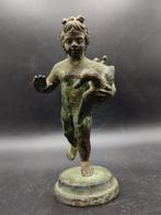 Beeldje - Cupid and the Duck - Brons, Antiek en Kunst