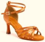Dark Tan dansschoen voor dames met strassgesp en een 7,2 cm, Ophalen of Verzenden, Nieuw, Schoenen