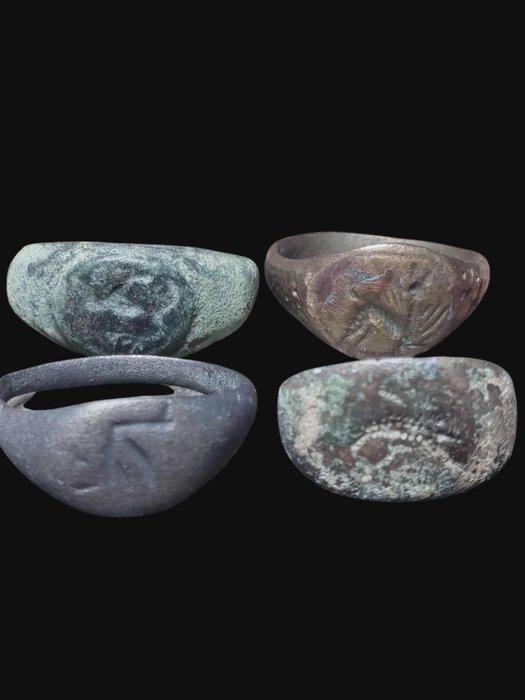 Oud-Romeins Brons, Lot of 4 Seal Ring, Sieraden, Tassen en Uiterlijk, Antieke sieraden
