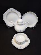 Meissen - Theeservies (5) - Kanne, Tasse, Untere, 2 Teller