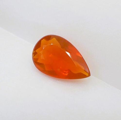 Oranje Vuuropaal - 5.30 ct - Antwerp Laboratory for Gemstone, Sieraden, Tassen en Uiterlijk, Edelstenen