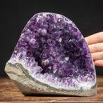 Amethist Druzy - Diep paarse kleur - Eerste keuze Geode -, Verzamelen, Mineralen en Fossielen