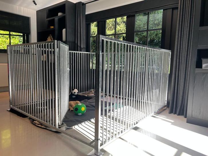 Uniek! Lage kennelpanelen, Veilig en toegankelijk! hondenren, Dieren en Toebehoren, Hondenhokken, 110 cm of meer, Hondenkennel