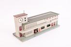 Märklin 00, H0 - 418/1 - Modeltrein (1) - Station, Hobby en Vrije tijd, Modeltreinen | H0, Nieuw