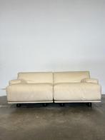 Cassina - Vico Magistretti - Sofa (2) - Textiel