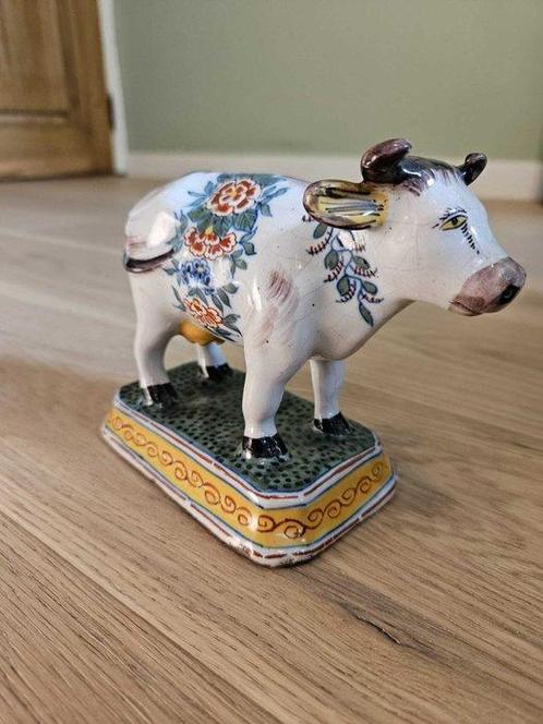 Beeldje - Poylchroom koeien (2) - Aardewerk, Antiek en Kunst, Antiek | Glas en Kristal