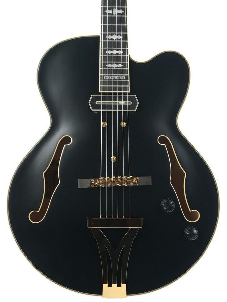 Ibanez PM3C Black Pat Metheny 2024 (Elektrische Gitaren), Muziek en Instrumenten, Snaarinstrumenten | Gitaren | Elektrisch, Hollow body