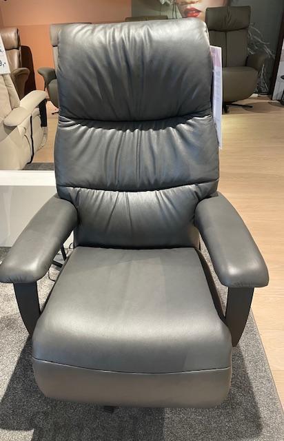 Easy swing 7050 Relaxfauteuil, Huis en Inrichting, Fauteuils, Zo goed als nieuw, Leer, Ophalen