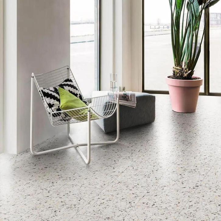 Floorify Tegels Terrazzo F524 PVC, Huis en Inrichting, Stoffering | Vloerbedekking, Overige typen, Grijs, Nieuw, Ophalen of Verzenden