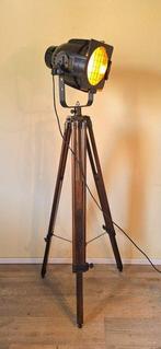 BRITEQ - Theaterlamp - Aluminium, Glas, Hout, IJzer, Koper,