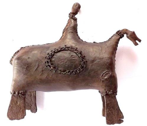 Collectible large heavy bronze leather-wrapped Kotoko, Antiek en Kunst, Kunst | Niet-Westerse kunst