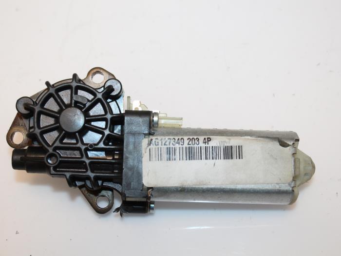 Stoelmotor Tesla Model S O146306, Auto-onderdelen, Interieur en Bekleding, Ophalen of Verzenden