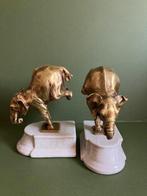 G&C Interiors - Boekensteunen (2) - Brons, Porselein -