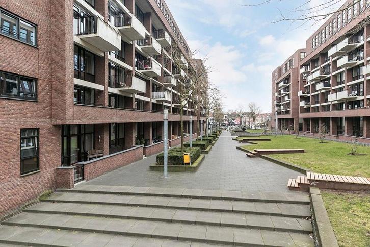 Te huur: Appartement Lichtstraat in Eindhoven, Huizen en Kamers, Huizen te huur, Noord-Brabant, Appartement