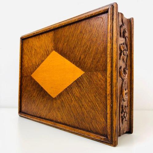 Doos - Prachtige Amsterdamse School kistje - Hout, Antiek en Kunst, Kunst | Designobjecten