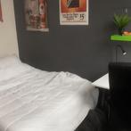 Studentenkamer met Balkon gevonden in Breda, Huizen en Kamers, Kamers te huur, Minder dan 20 m², Breda