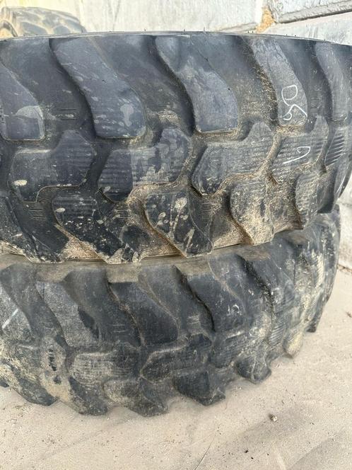 335/80R20 Dunlop SPT9, Zakelijke goederen, Agrarisch | Onderdelen | Banden, Velgen en Assen