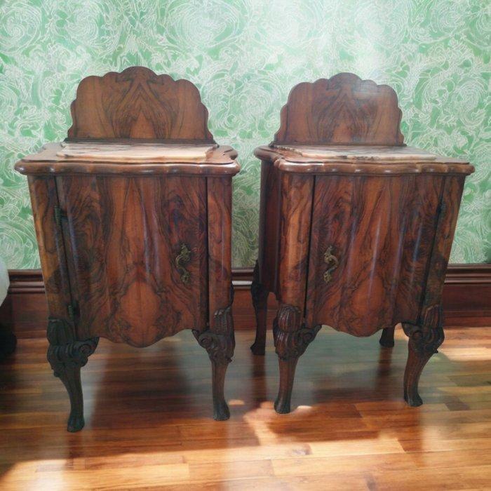 Nachtkastje (2) - Wortelnotenhout - Paar nachtkastjes van, Antiek en Kunst, Antiek | Overige Antiek