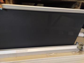 3x Screen gebruikt beschikbaar voor biedingen