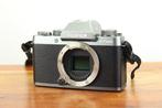 Fuji X-T100 Dark Silver body + Accessoires Digitale camera, Nieuw