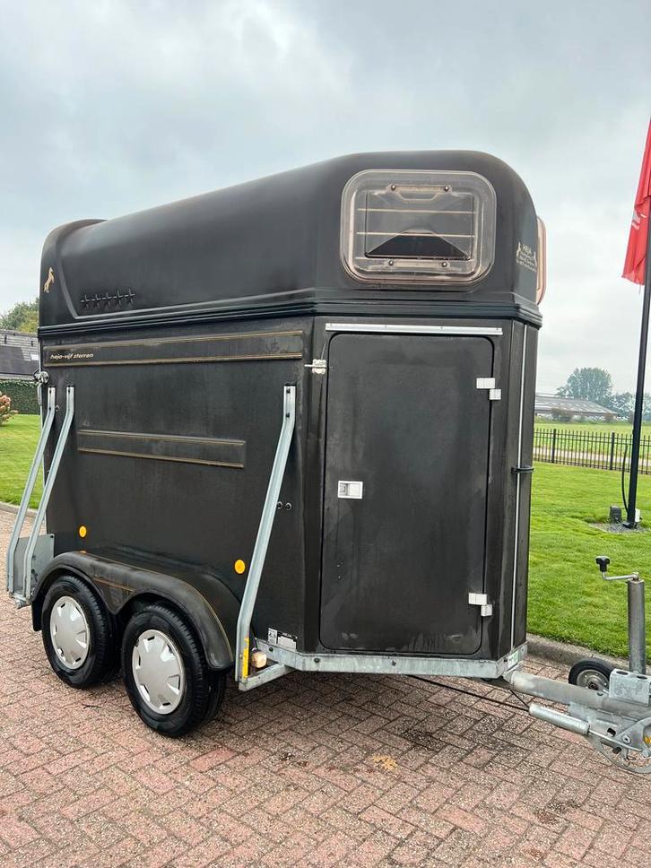 Degelijke Polyester Heja 1,5 paards paardentrailer!, Dieren en Toebehoren, Paarden en Pony's | Trailers en Aanhangwagens, 1½-paards trailer